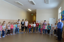 Rozdanie nagród z VIII Gminnego Konkursu Kolęd i Pastorałek "Z Narodzenia Pana"