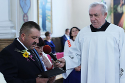 Uroczystość Podwyższenia Krzyża Świętego oraz Dożynki Gminne w parafii Kozłów