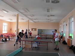 rozgrywki-w-tenisa-stolowego-o-puchar-wojta-w-kozlowie
